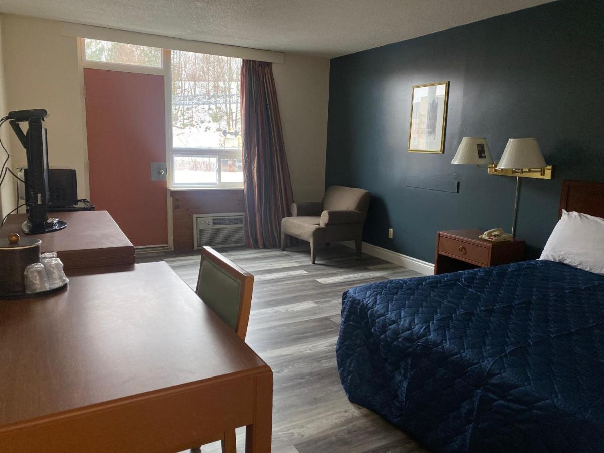Midtown Hotel Пари Саунд Екстериор снимка