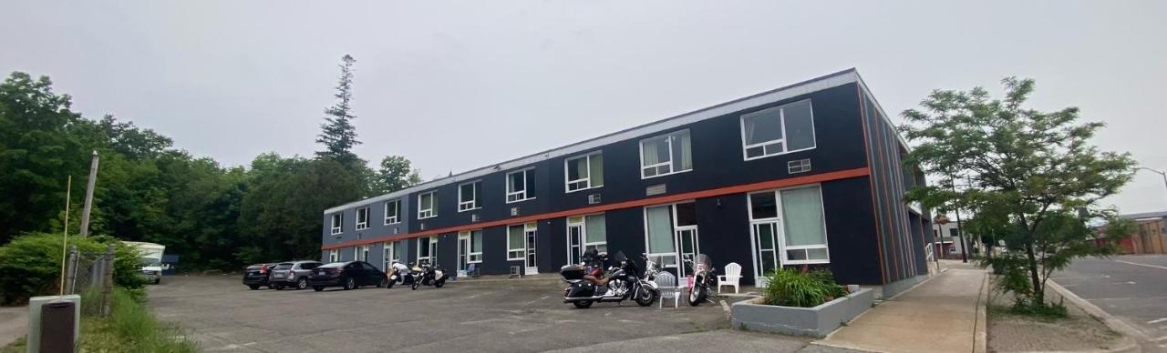 Midtown Hotel Пари Саунд Екстериор снимка