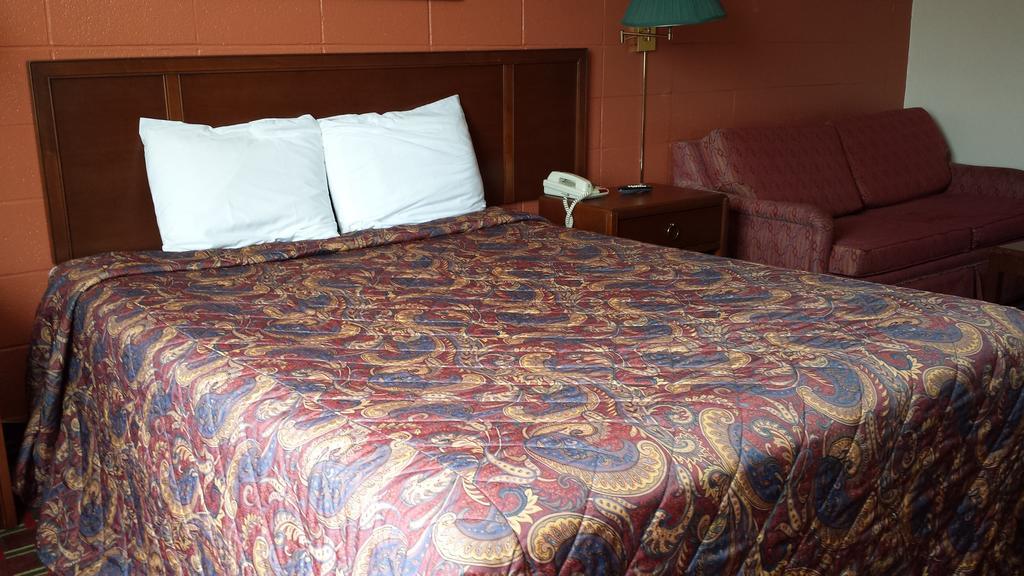 Midtown Hotel Пари Саунд Екстериор снимка